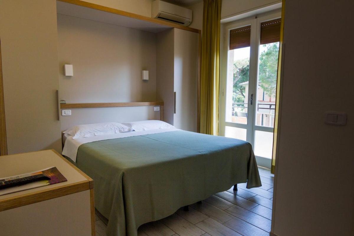 Hotel Mirella Castiglione della Pescaia Dış mekan fotoğraf