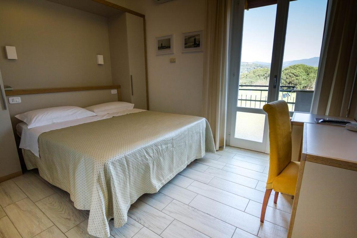 Hotel Mirella Castiglione della Pescaia Dış mekan fotoğraf
